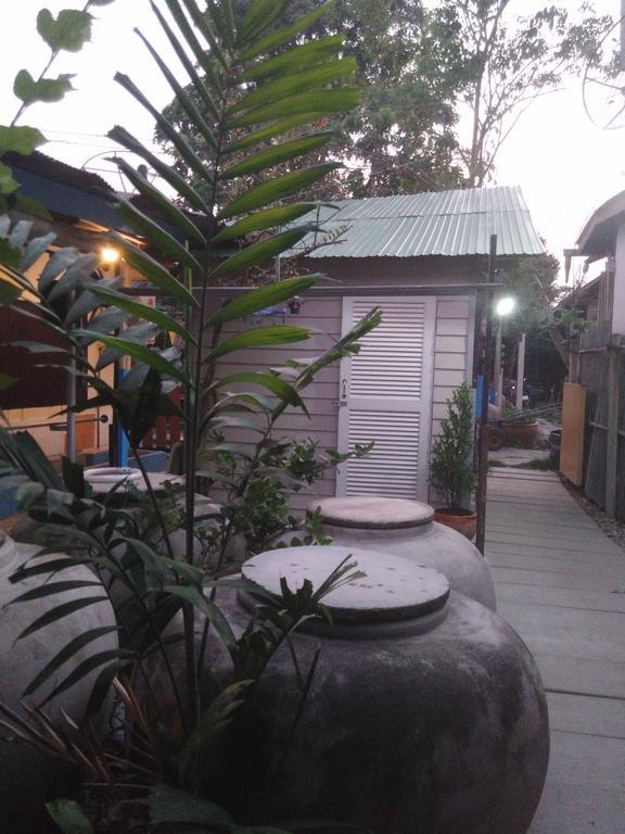Patchaya Guesthouse Amphawa Eksteriør bilde