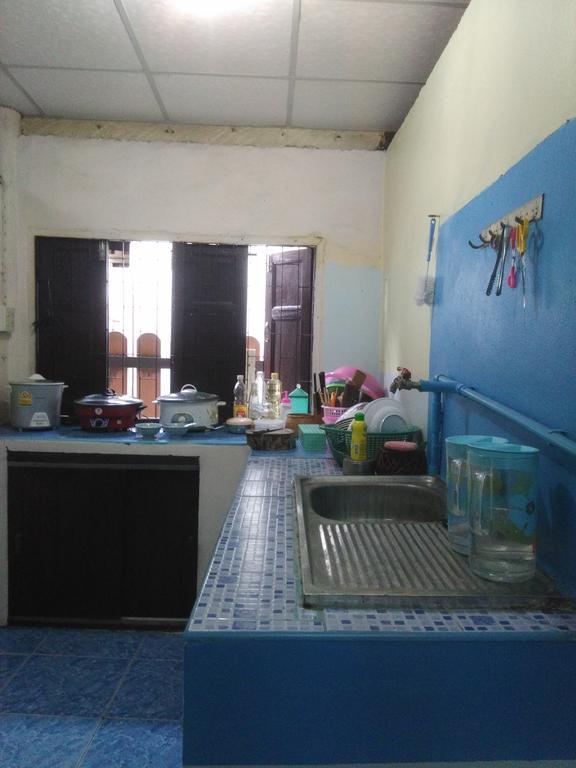 Patchaya Guesthouse Amphawa Eksteriør bilde